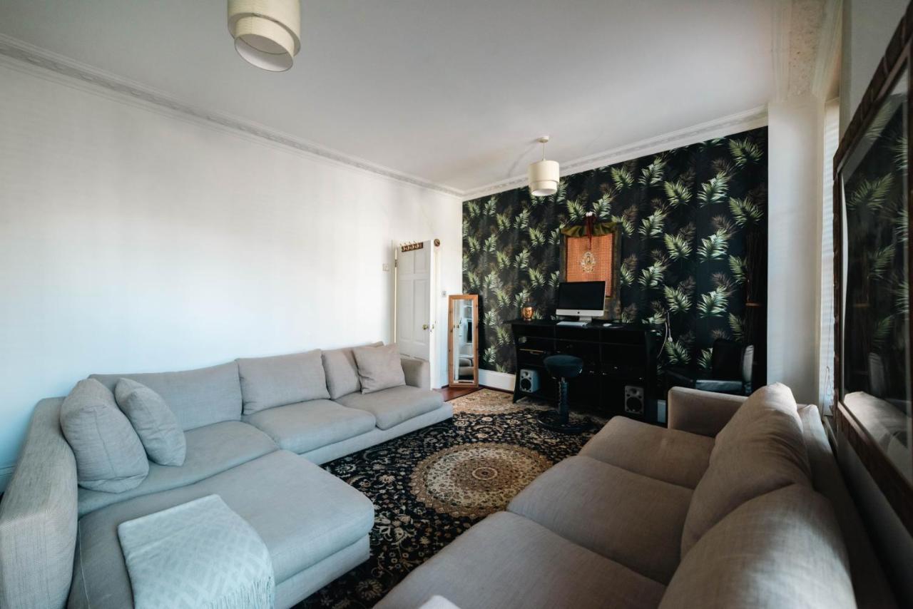 Stylish 2 Bedroom Flat In Camden Town ロンドン エクステリア 写真