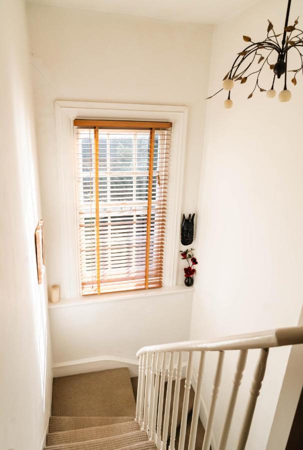 Stylish 2 Bedroom Flat In Camden Town ロンドン エクステリア 写真