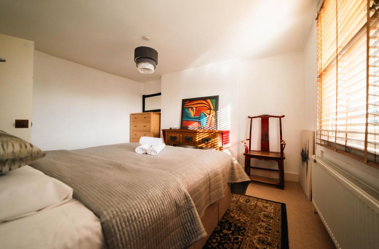 Stylish 2 Bedroom Flat In Camden Town ロンドン エクステリア 写真