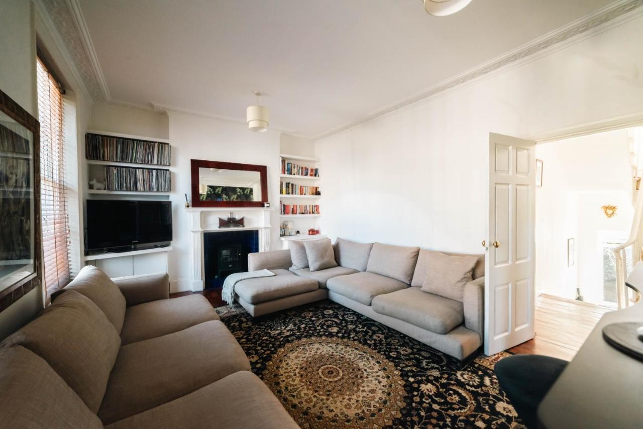 Stylish 2 Bedroom Flat In Camden Town ロンドン エクステリア 写真
