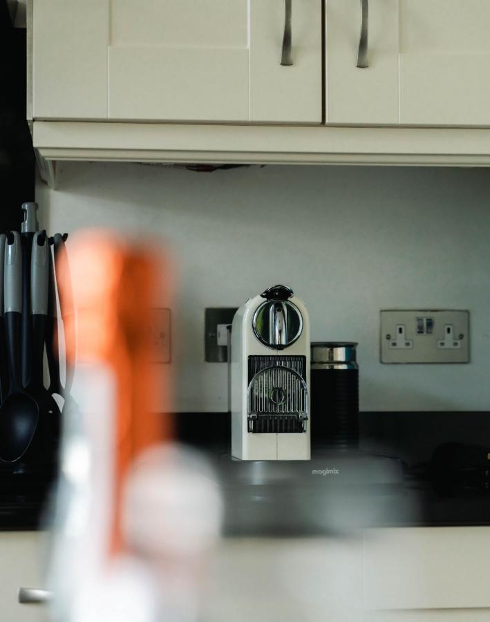 Stylish 2 Bedroom Flat In Camden Town ロンドン エクステリア 写真