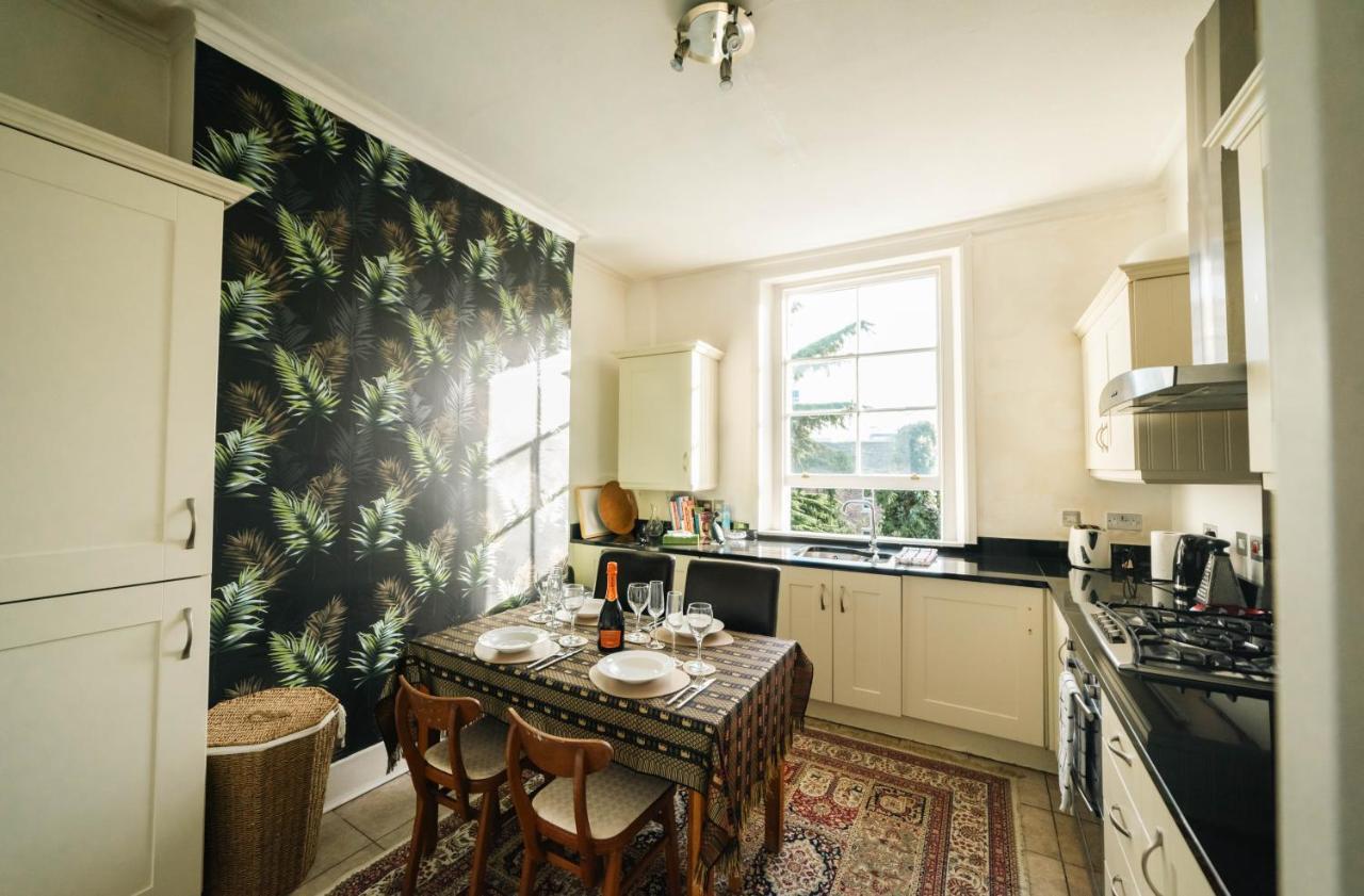 Stylish 2 Bedroom Flat In Camden Town ロンドン エクステリア 写真