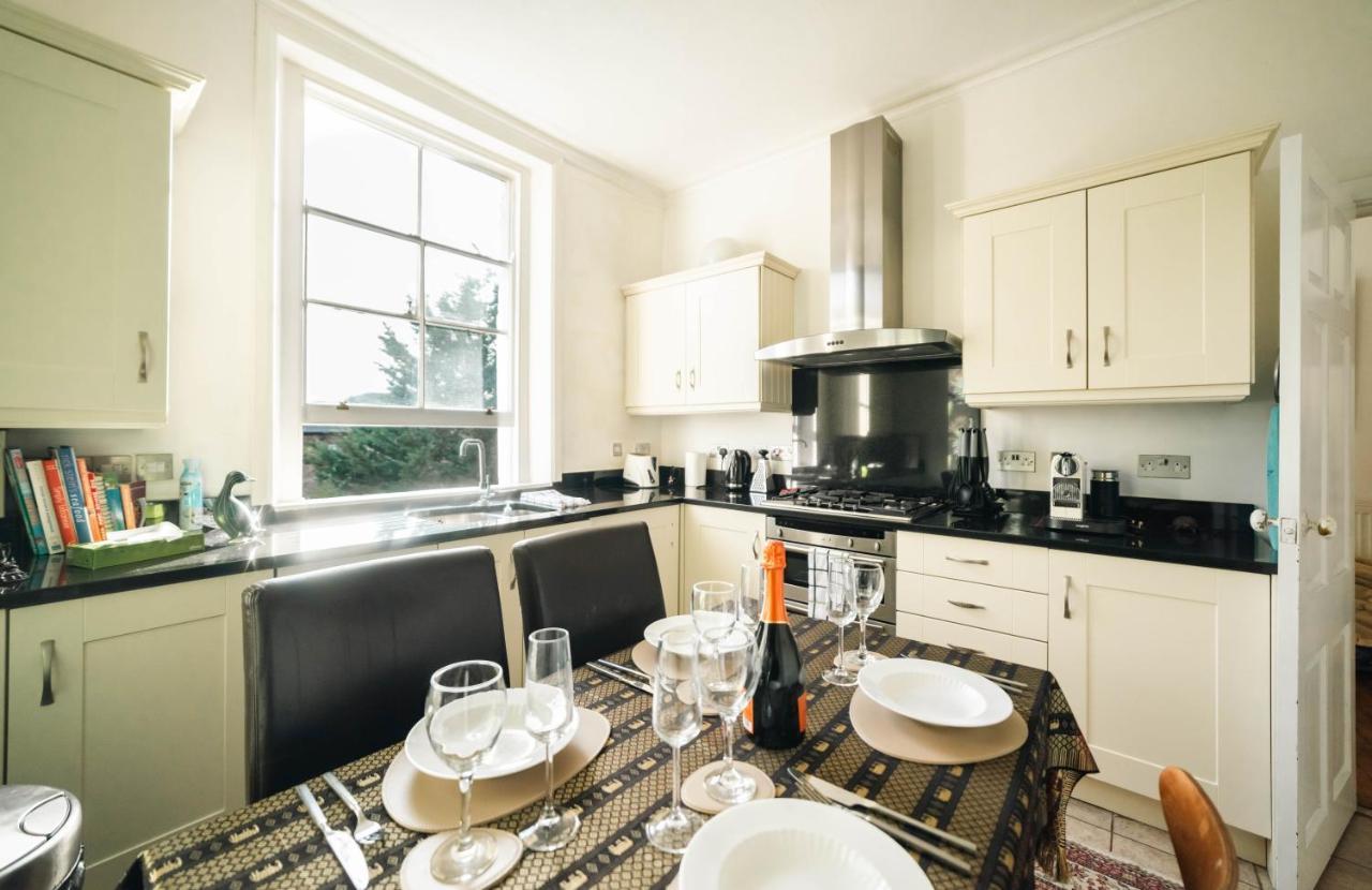 Stylish 2 Bedroom Flat In Camden Town ロンドン エクステリア 写真